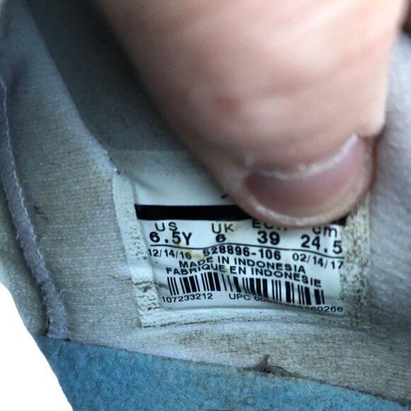 RARE 2016 Air Jordan 11 Retro Low University Blue UNC Size 6.5 - Picture 11 of 11